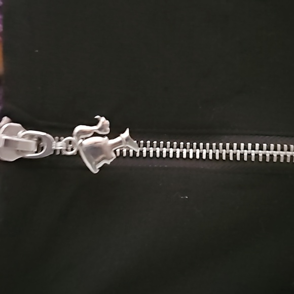 Special Barbie edition black dress with matching cape - Picture 3 of 10